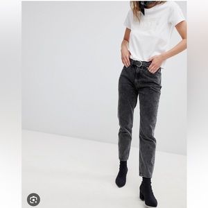 Levi’s Mom Jeans Size 27